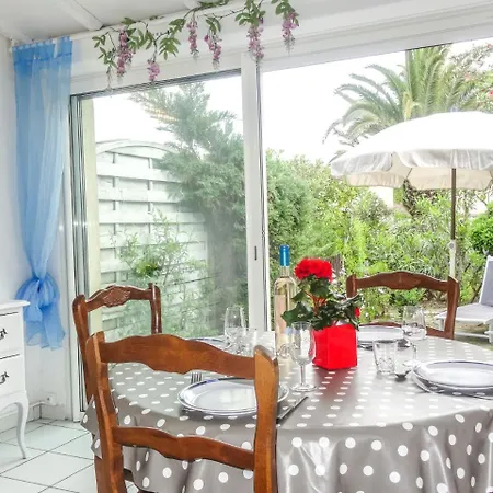 בית נופש Holiday Les Parcs De Gassin.8